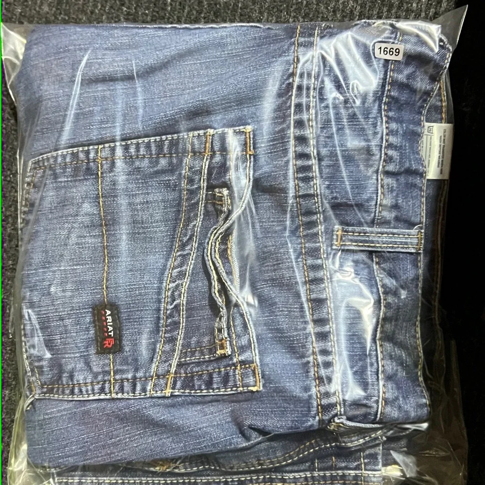 Ariat FR M4 Relaxed Boot Cut Jeans Mens 46x34 Blue Flame Resistant Utility Denim